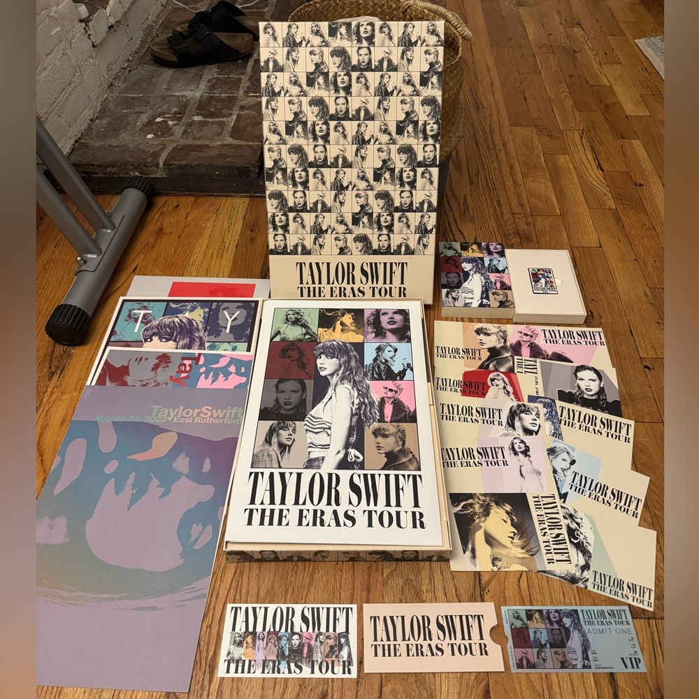 Taylor Swift The Eras Tour VIP Set - East Rutherford NJ